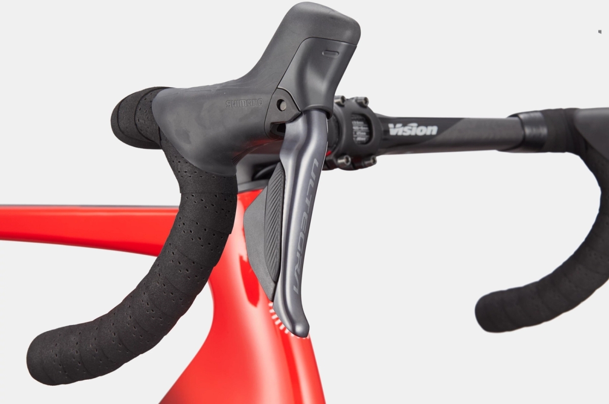 Bicicleta Cannondale Supersix EVO Hi-Mod 2- Preta e Vermelha